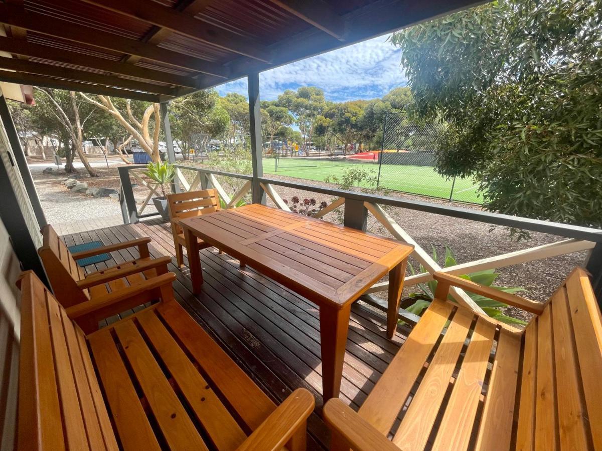 Big4 Port Willunga Tourist Park Hotel Aldinga Exterior photo